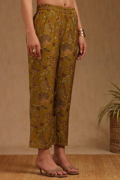 Golden Petals Ensemble