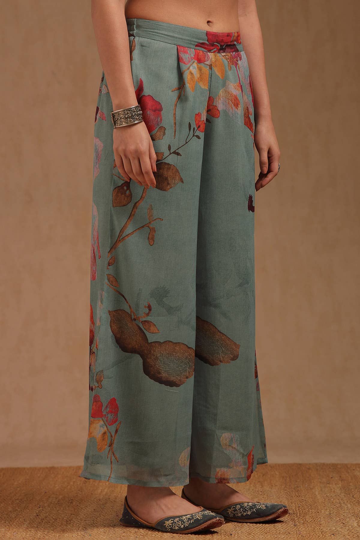 Sky Botanical Ensemble