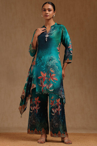 Green Aura Floral Ensemble