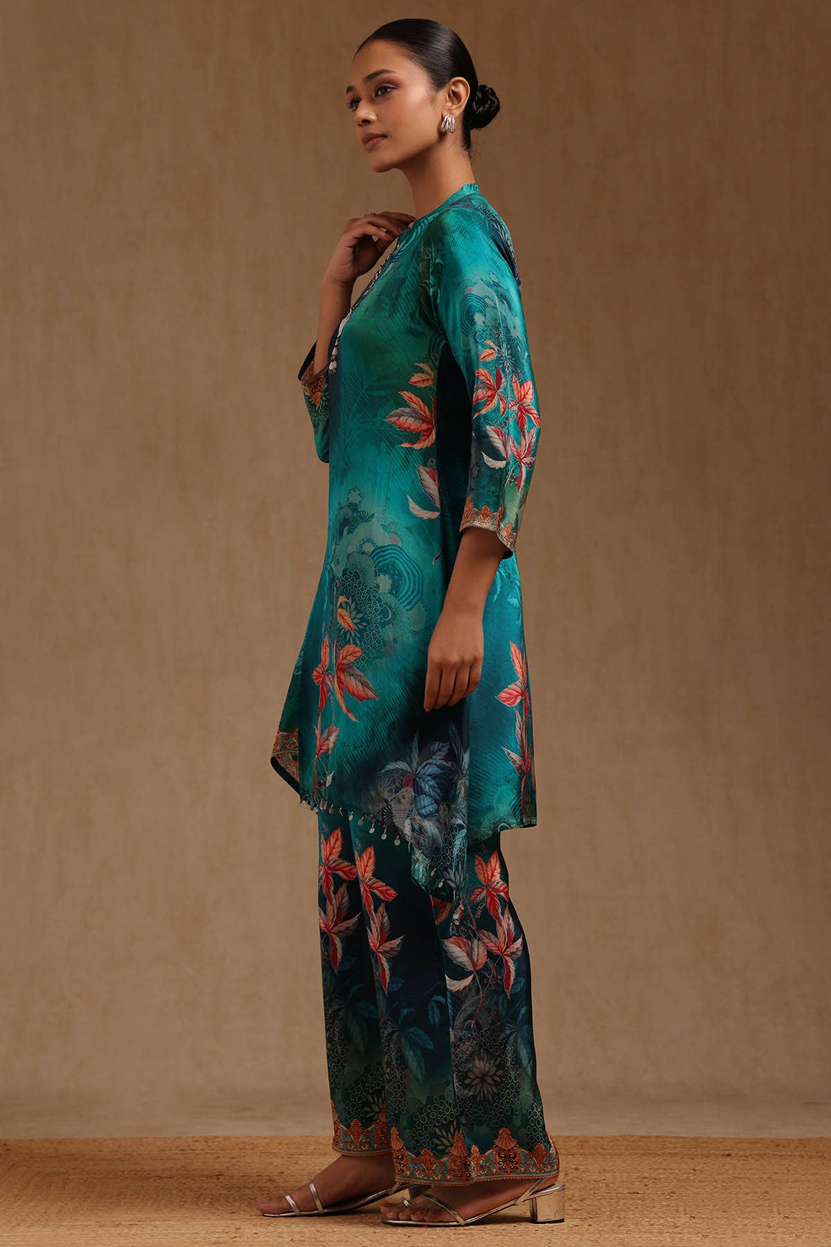 Green Aura Floral Ensemble