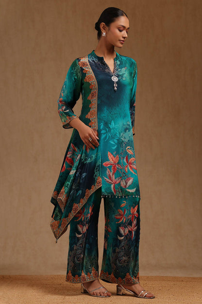 Green Aura Floral Ensemble